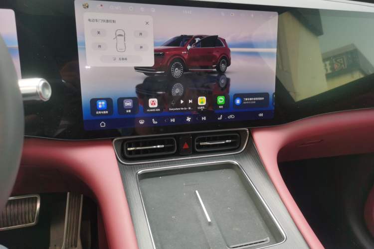 Used Hima AITO M8 2025 Extended-Range Max+ Version 53.4 kWh 5-Seater Edition Audio And AC Panel