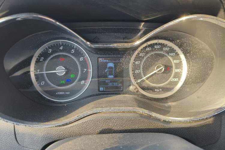 Used Baojun 560 2016 1.8L Manual Elite Edition