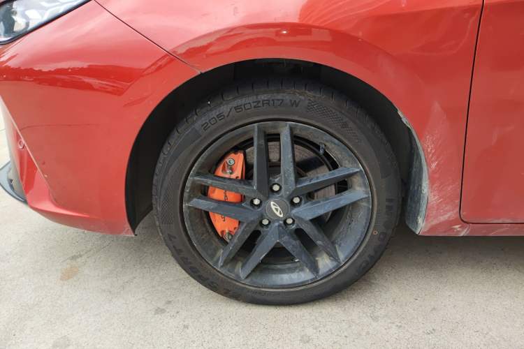 Used Chery Arrizo 5 GT 2022 1.6T DCT Chii Left Front Wheel Hub