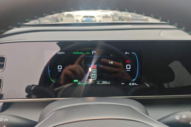 Used BYD Qin L 2024 DM-i 80KM Leading Model