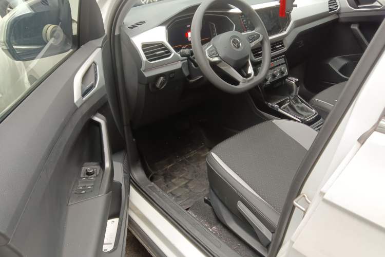 Used Volkswagen Tacqua 2021 1.5L Automatic Yue Zhi Lian Edition Interior 3