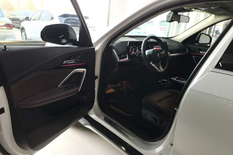 Used BMW X1 2023 sDrive20Li X Design Package Driver Seat