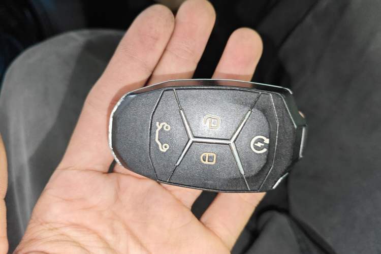 Used Lynk & Co 01 EM-P 2018 1.5T PHEV Jing Guo V