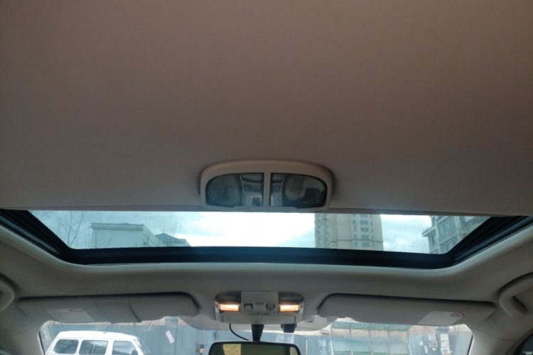 Used Subaru Outback 2010 2.5i Luxury Edition Headliner