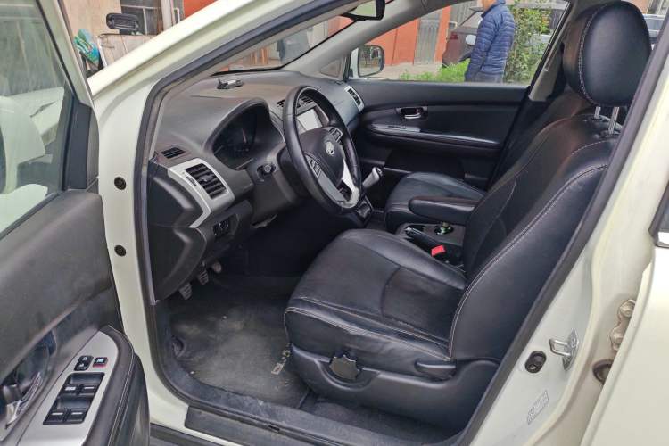 Used BYD S6 2013 Platinum Edition 2.0L Manual Luxury Model