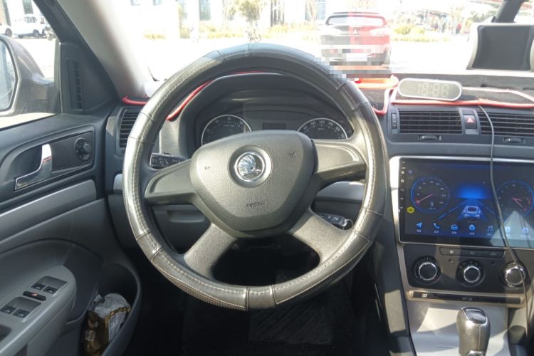 Used Skoda Octavia 2013 1.6L Automatic Yijie Edition
