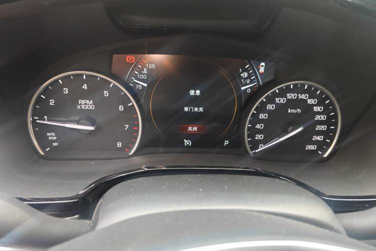 Used Cadillac XT5 2018 25T Luxury Model