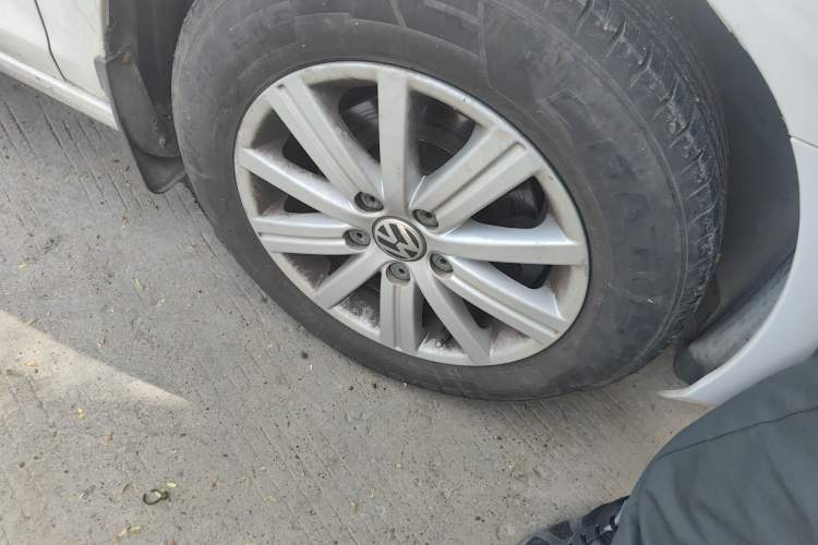 Used Volkswagen Golf 2012 1.6L Automatic Fashion Model