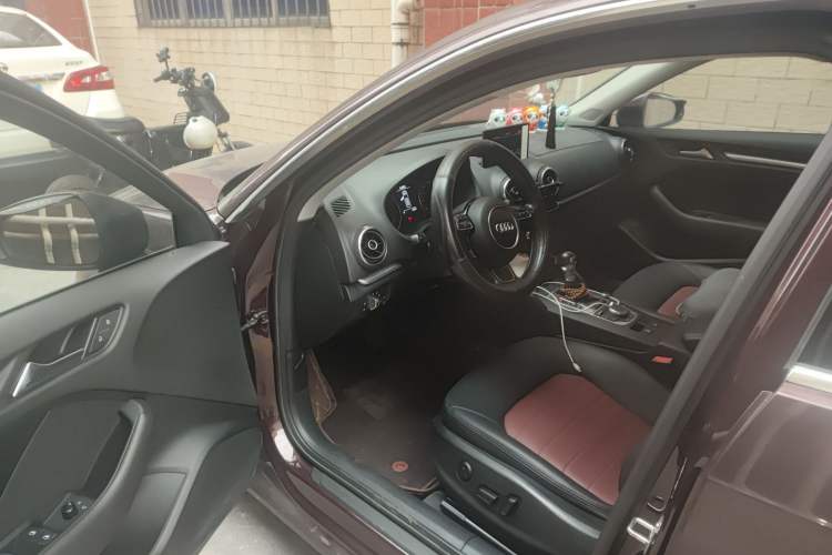 Used Audi A3 2016 Sportback 35 TFSI Ambition Driver Seat