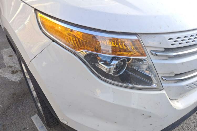 Used Ford Explorer 2013 3.5L Deluxe Model