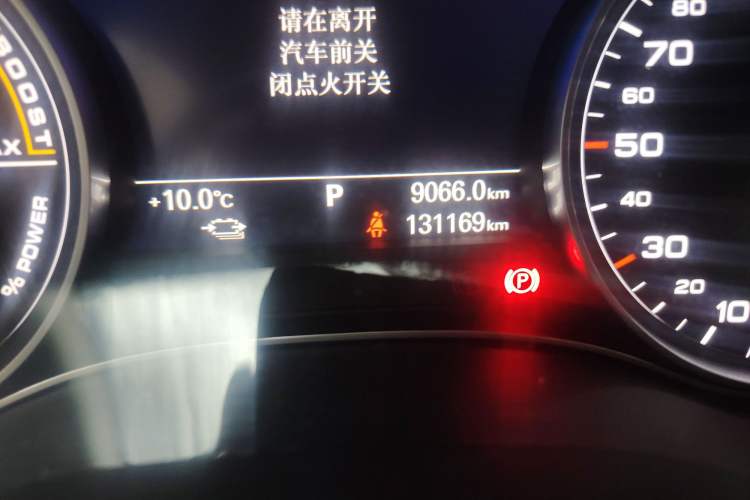 Used Audi A6L New Energy 2018 40 e-tron Odometer Close Up