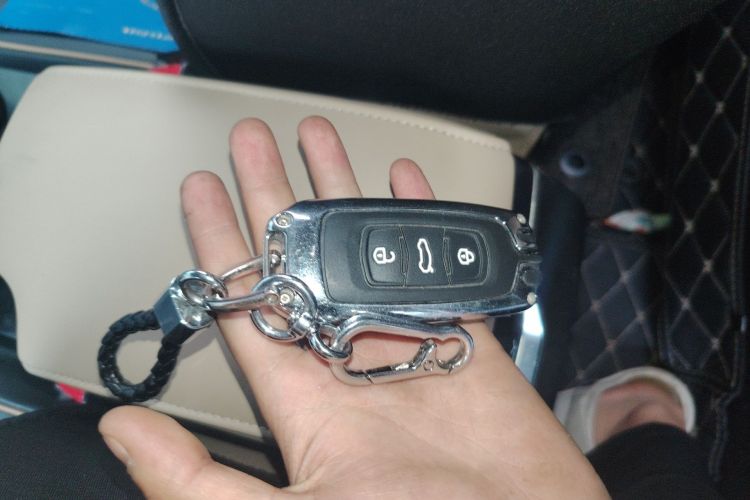 Used Geely Auto Emgrand 2018 1.5L Manual Luxury Model Vehicle Key