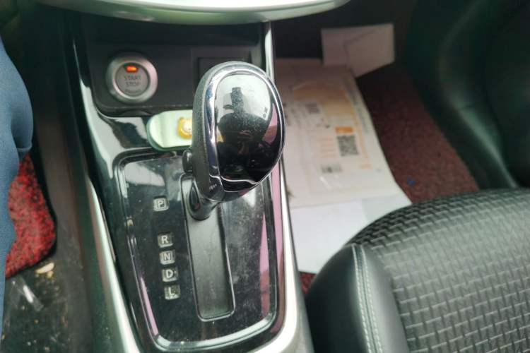 Used Nissan Tiida 2019 1.6L CVT Smart Enjoyment Version China VI Standard
