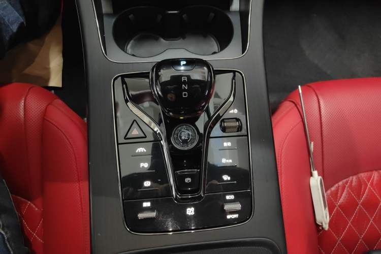 Used BYD Han 2020 EV Four-Wheel Drive High-Performance Flagship Model
