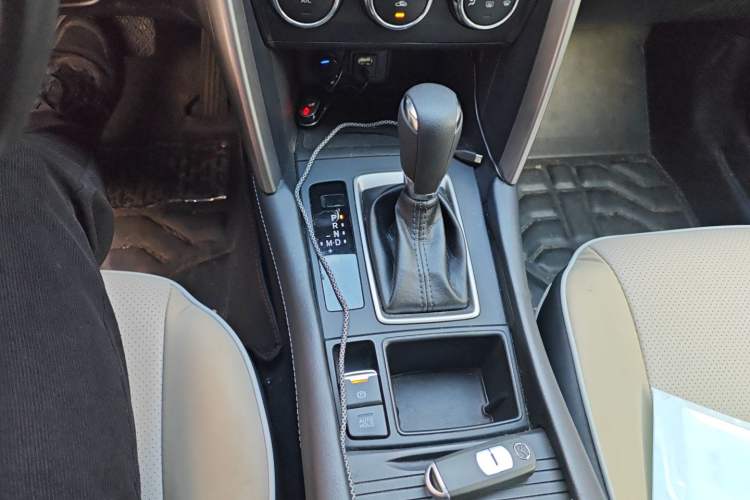 Used Mazda CX-4 2016 2.0L Automatic 2WD Blue Sky Dynamic Edition Gear Lever