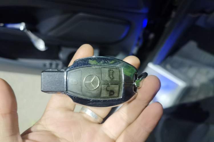 Used Mercedes-Benz Vito 2023 2.0T Business Version 7 Seats