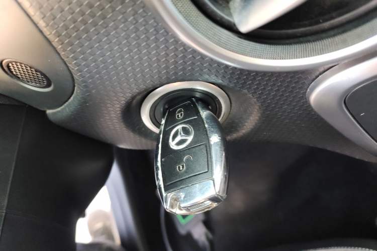 Used Mercedes-Benz A-Class 2015 A 200 Fashion Model