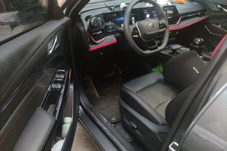 Used CHANGAN X5 PLUS 2025 1.5T DCT Excellence Edition Driver Seat