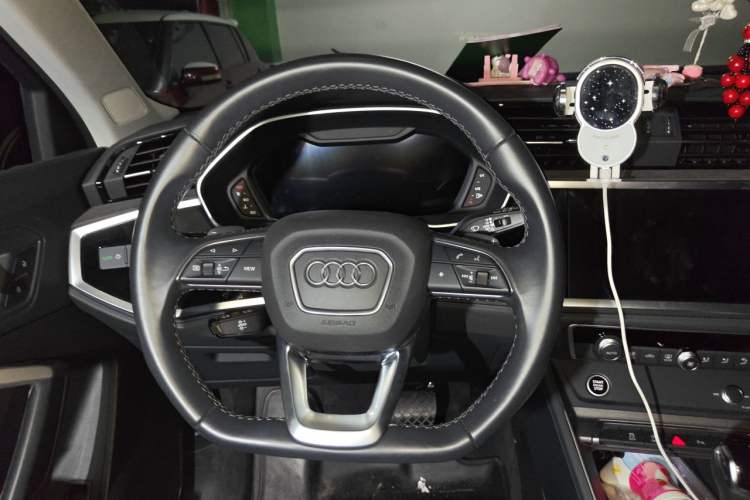 Used Audi Q3 2023 35 TFSI Fashion Dynamic Model (1.4T)