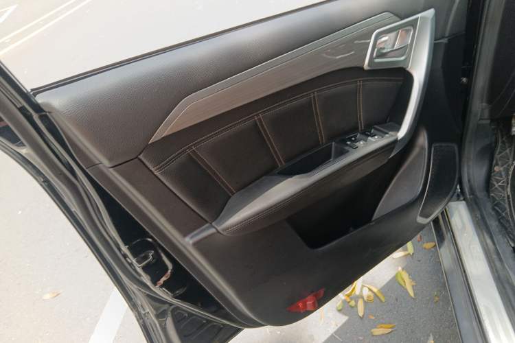 Used Geely Auto Vision X6 2016 1.3T CVT Flagship Model