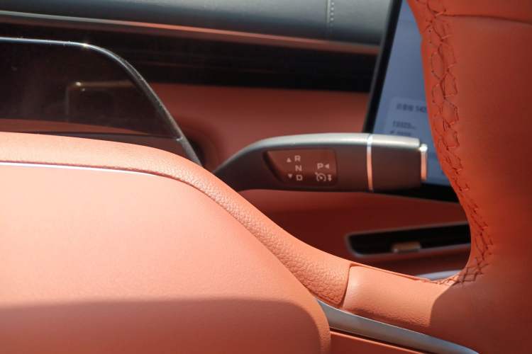 Used Deepal S07 2024 215Max Range-Extended Version
