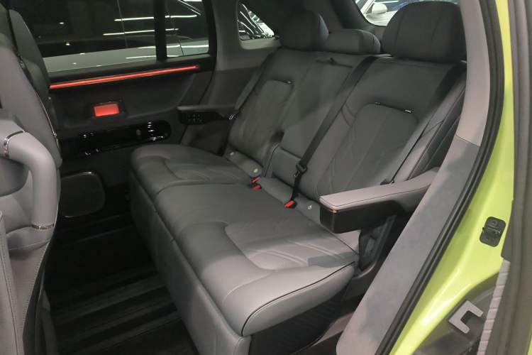 Used Zeekr MIX 2025 Long-Range Intelligent Driving Edition
