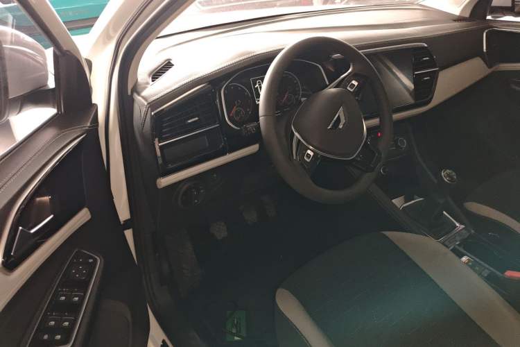 Used Jetta VS7 2022 280TSI Manual Trend Edition
