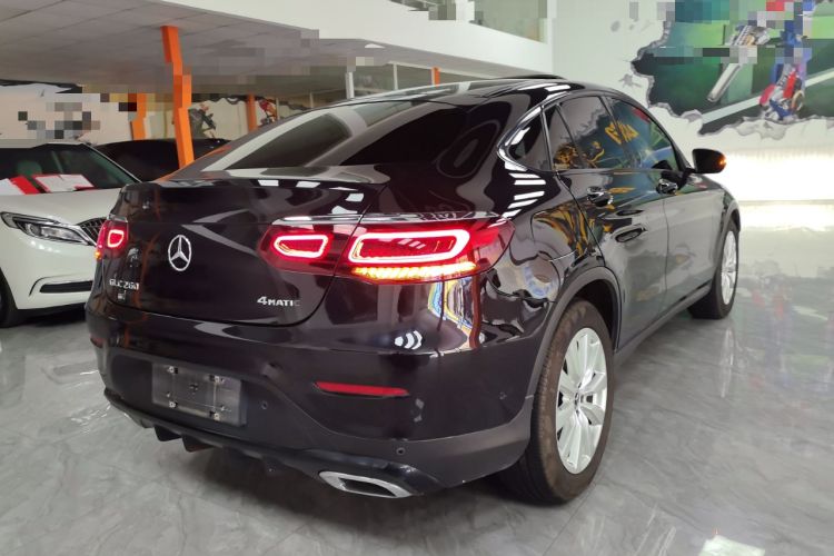 Used Mercedes-Benz GLC Coupe 2020 GLC 260 4MATIC Coupe SUV
