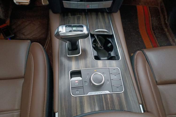 Used Haval H9 2017 2.0T Diesel 4x4 Premium 5-Seater