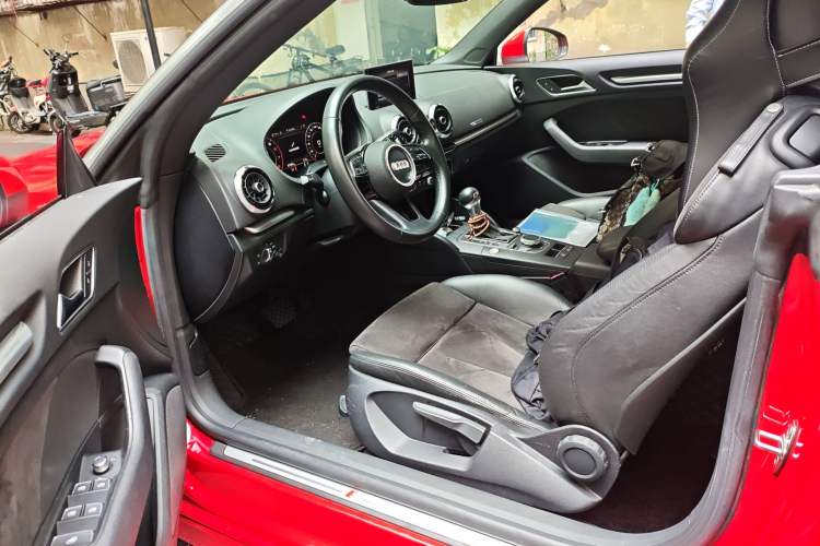 Used Audi A3 2017 Cabriolet 40 TFSI Left Front Seat