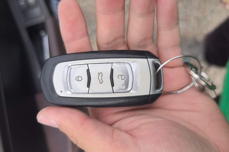 Used Geely Auto Vision 2017 1.5L Automatic Happiness Edition