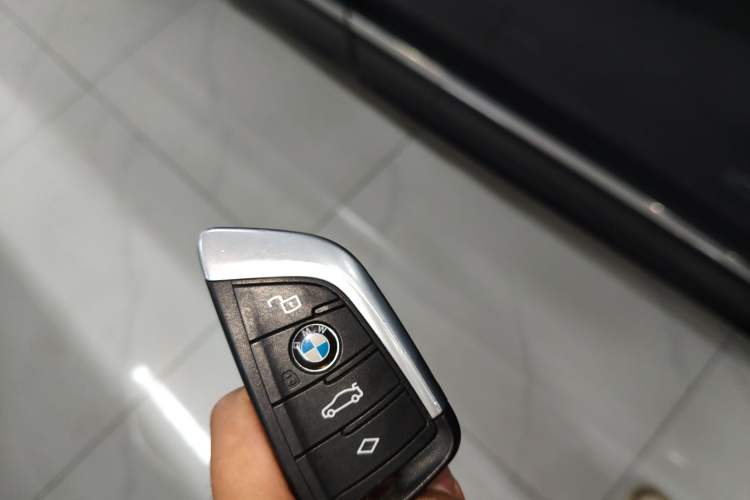 Used BMW X4 2022 xDrive 25i M Sport Package Vehicle Key