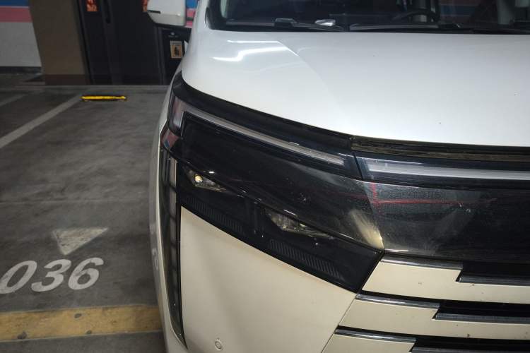 Used GAC Trumpchi E8 New Energy 2024 150km Dragon Roar Starry Night+
