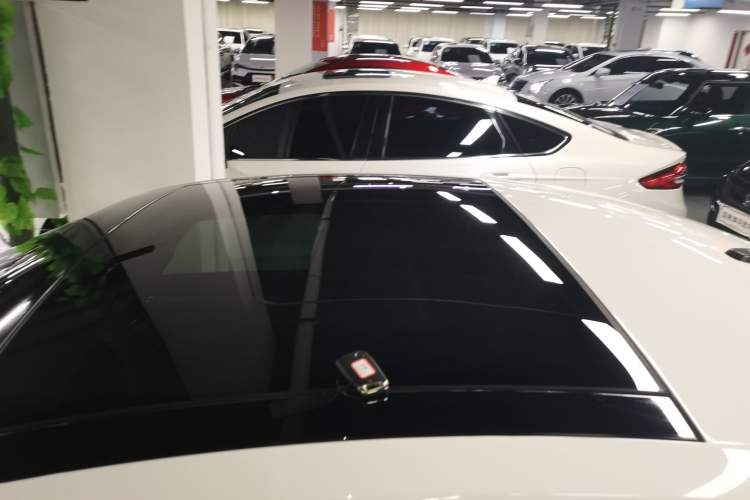 Used Volkswagen Lamando 2017 230TSI DSG Fashion Edition
