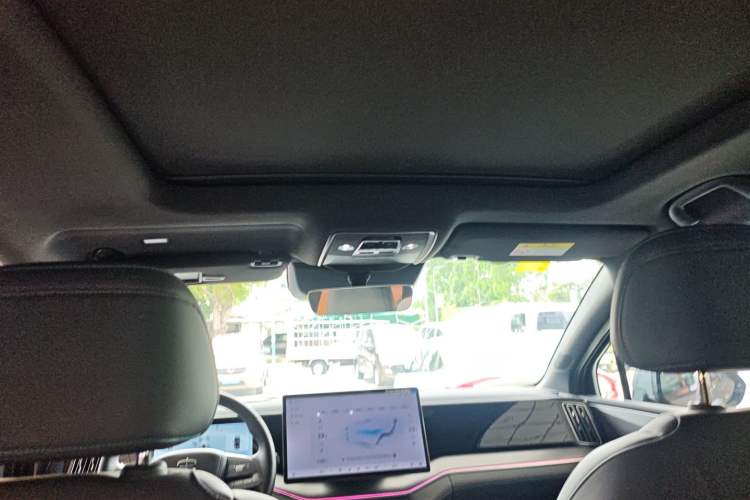 Used BYD Song L DM-i 2025 Intelligent Driving Version 112 km Beyond-Range Type
