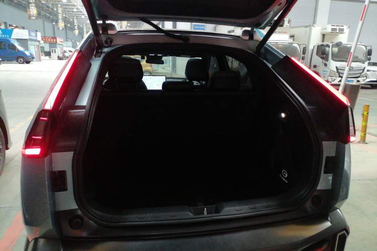 Used GAC Trumpchi EMKOO 2022 2.0 ATK TwinStar Pro Edition Trunk