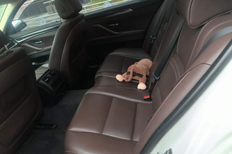 Used BMW 5 Series 2014 525Li Luxury Design Package
