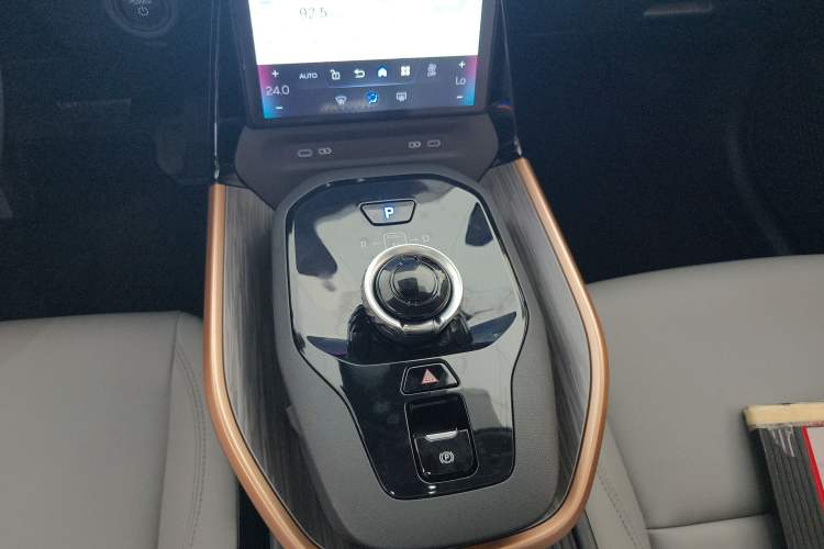 Used Toyota bZ3 2024 517 km Elite PRO
