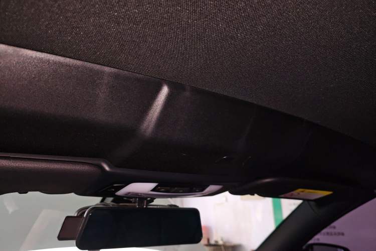 Used BMW 2 Series 2018 220i Convertible Coupe Sports Design Package