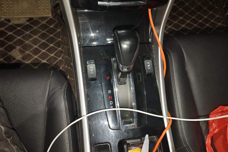 Used Honda Accord 2016 2.4L Luxury Edition Gear Lever