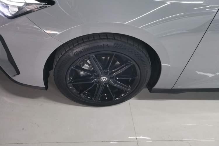 Used CHANGAN UNI-V 2022 1.5T Prestige Version
