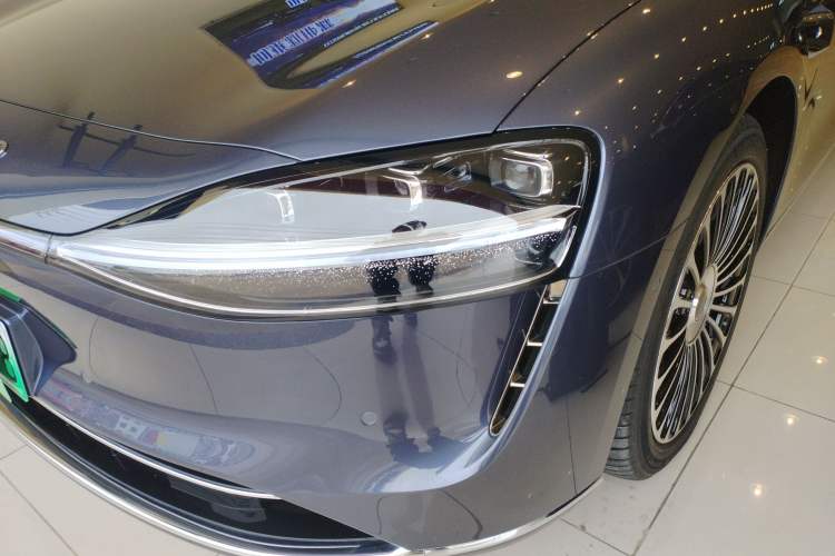 Used Hima Stelato S9 2025 Extended-Range Ultra Left Front Headlight