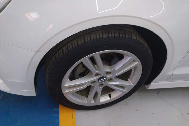 Used Audi A3 2019 Limousine 35 TFSI Fashion Edition China V standard
