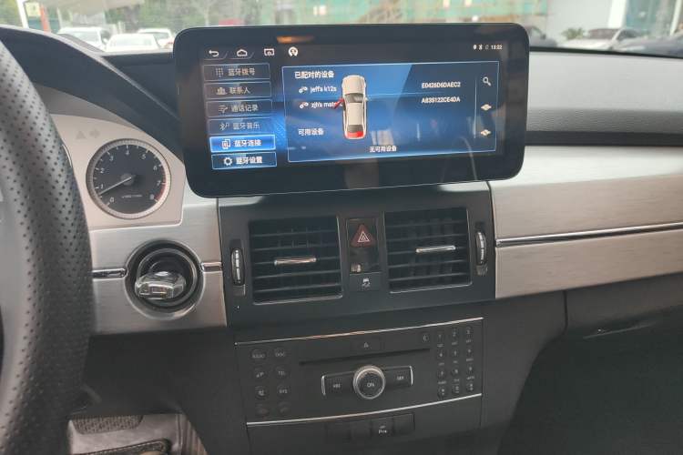 Used Mercedes-Benz GLK-Class 2011 GLK 300 4MATIC Fashion Model Audio And AC Panel