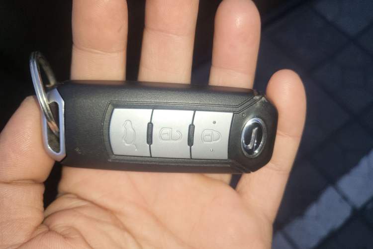 Used GAC Trumpchi GS4 2017 235T Automatic Two-Wheel Drive Luxury Smart Connectivity Version
