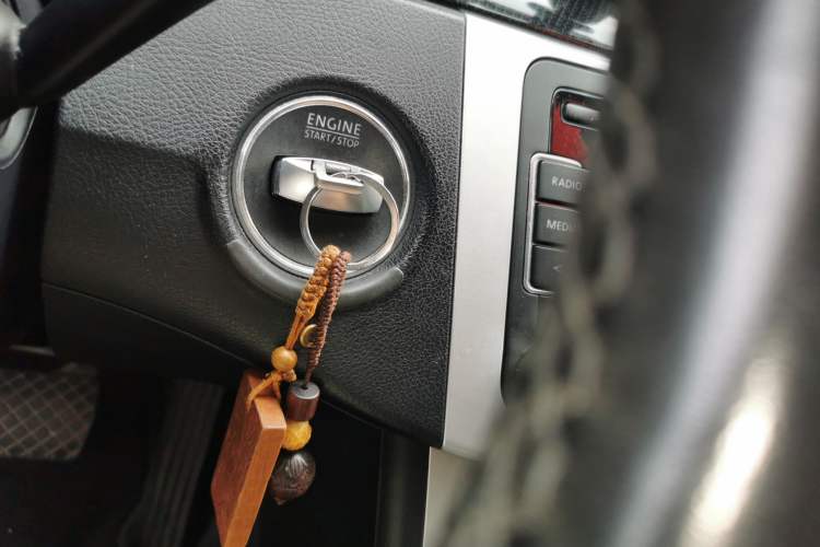 Used Volkswagen Magotan 2013 2.0 TSI Luxury Model Vehicle Key