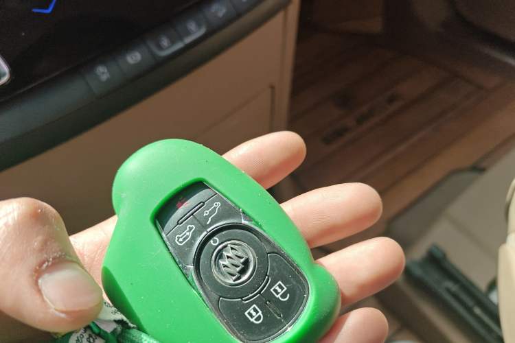 Used Buick GL8 2018 ES 28T Flagship Model China VI Standard