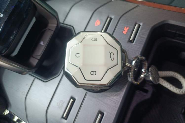 Used JETOUR Traveler 2023 2.0T Four-Wheel Drive Conqueror