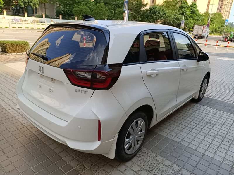 Used Honda Fit 2021 1.5L CVT Trend Edition — 6
