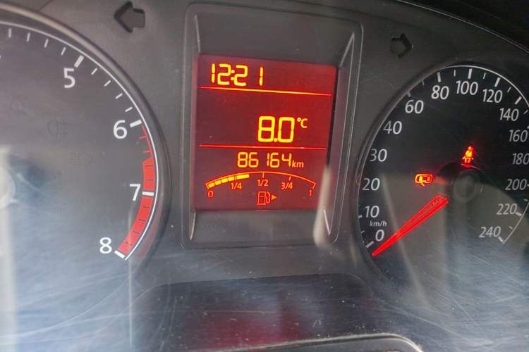 Used Volkswagen Jetta 2015 Zhuihui Edition 1.4L Manual Fashion Model